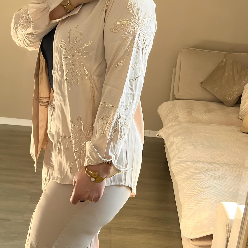 Ensemble brodé satiné