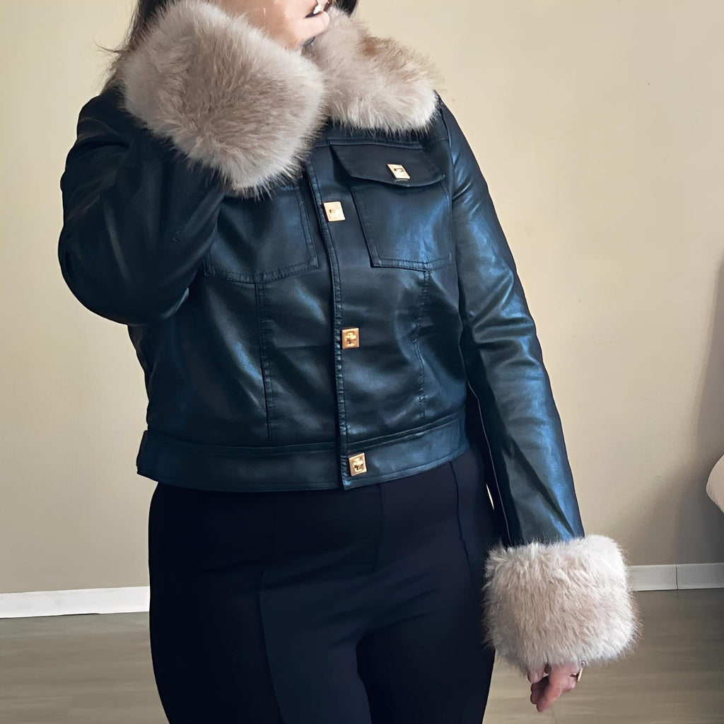 Veste en simili cuir avec fausse fourrure