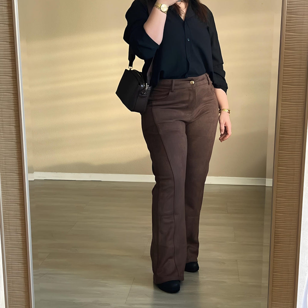 Pantalon en Daim Élégant